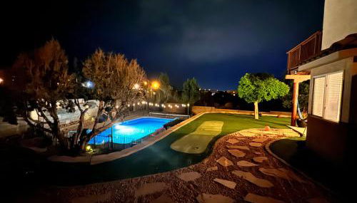 Casa Uva Beautiful Family House Retreat with pool and views - Foto 2