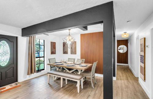 Prized by Florida |Private Pool and HotTub Oasis| - Foto 14