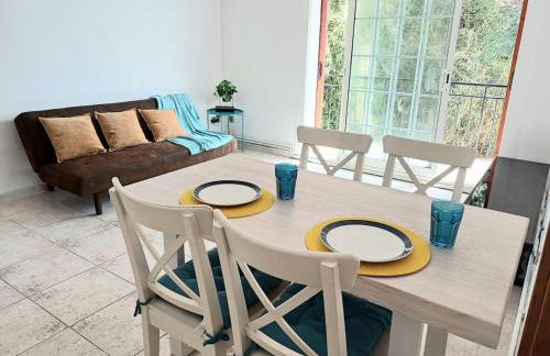 Oasis cerca de Barcelona - Photo 11