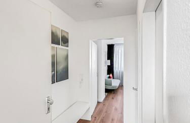 Chic City Apartment, 1BR for 2, Elegant Comfort, City Center - Foto 34