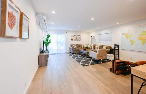 @ Marbella Lane - Exquisite Home 3BR - Photo 48