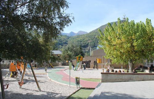 Apartamentos wifi Baqueira & Aigüestortes con jardín privado - Photo 25