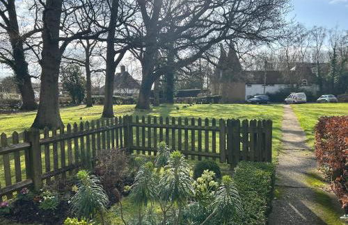 Oak Crest, 2 bedrooms, log fire, scenic views near Chapel Down - Foto 21