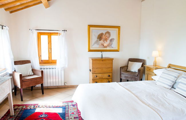 Home set in Olive Grove With Stunning Views - Foto 7