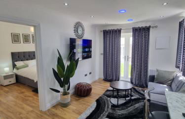 Very Cosy & Lovely 1 Bed Garden Apartment with side access, Suitable for Long Stay and Short Stay - Photo 11