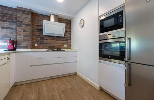 Los Sastres - Photo 5