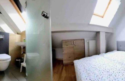 My Universe Mezzanine Apartment Tęczowe Wzgórze - Photo 35