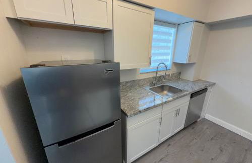 Bay Harbor Boutique Vacation Rental - Photo 152