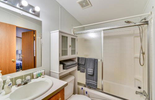 Waterfront Home with Boat Slips in Northern Michigan - Foto 17