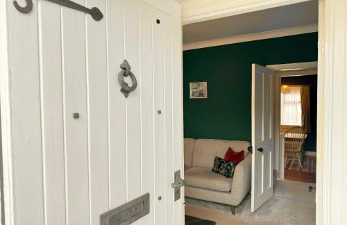 Stylish and Cosy stay in the Heart of Malton - Photo 13