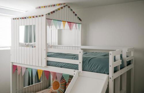 8BR Kids Room, Game Room, Gym andTheater - Foto 4