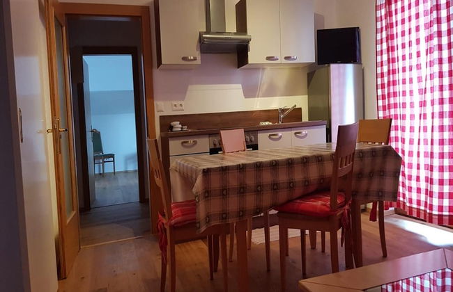 Apartment Near St. Kathrein Thermal Spa - Photo 16