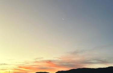 Casa Rústica - 3 vagas de garagem - Pet Friendly com vista para Serra de São José - até 8 hóspedes - Foto 20