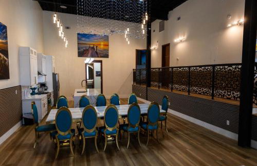 Luxury Downtown Home Near Lake Martin - Foto 6