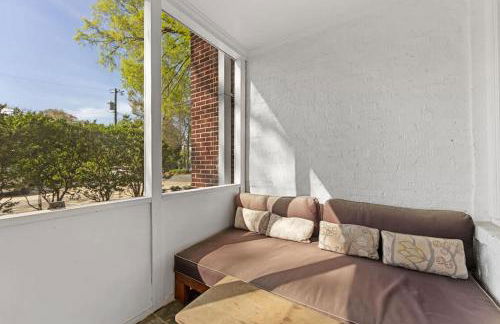 Stylish Myers Park 2 br with Screened Porch - Foto 30