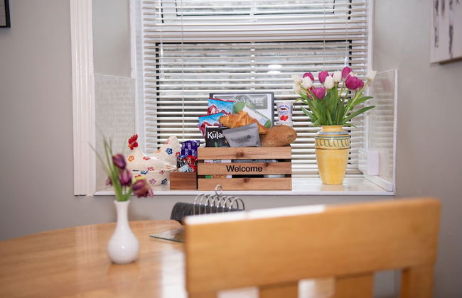 Milton House Studio Apartment Suites - Photo 63