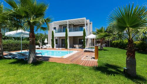 Aria Villas - Private Pool, Playground, Ping Pong & Close to Beach, By ThinkVilla - Foto 1, Garden