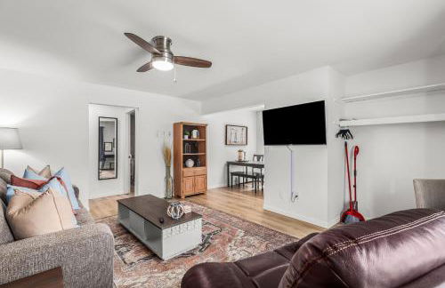 Bright & Spacious 2 Bedroom, Quiet - Foto 7