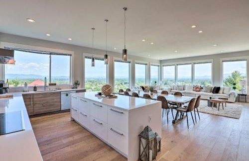 Luxe Asheville Home with Stunning Mountain Views! - Foto 7