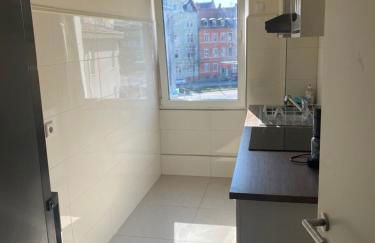 Zentrale 4 Zimmerwohnung mit kostenlosem Stellplatz - Foto 14