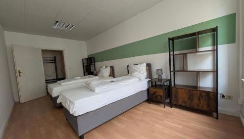 Sali-Homes-Business Stay-Leipzig Lindenau - Foto 5, wardrobe