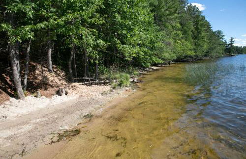 Gorgeous Views, Fishing at Private Cabin on Pelican Lake, Orr MN - Foto 16