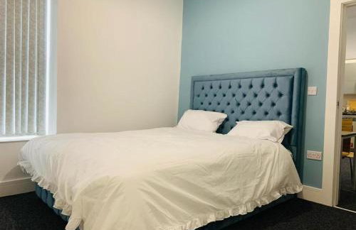 Marina Apartments - Photo 4