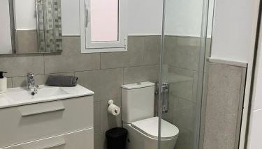 Sweet Flat Renovated 4 Pax - Foto 3