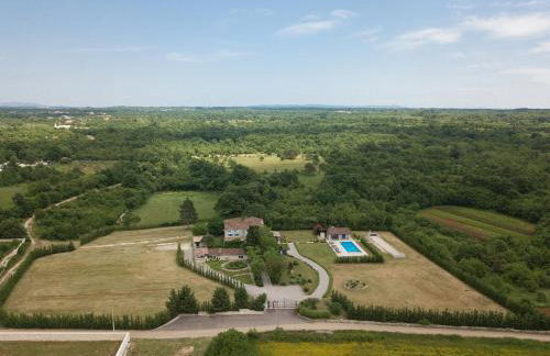 Stancija Čabrunići - Foto 56