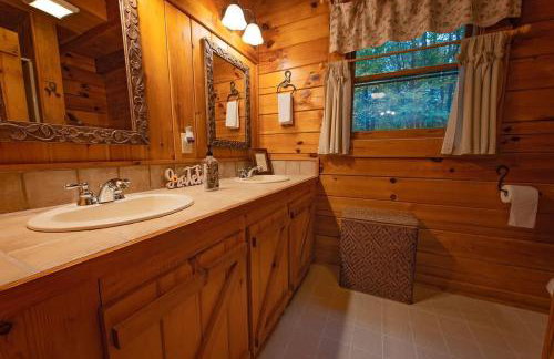 Cherokee Ridge Cabin Near The Ocoee River - Foto 13