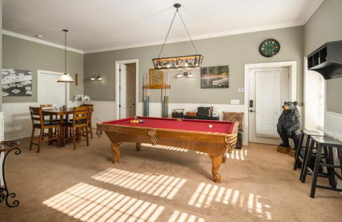 Mountain Retreat with Hot Tub, Game Room and Views - Foto 52