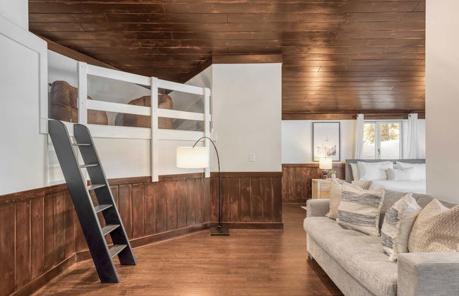 Explorer by Avantstay Close to Slopes! Game Room, Guest Suite, Hot Tub - Photo 5