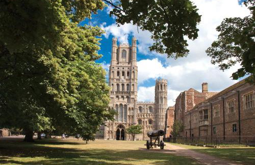 Netherall Manor Lodge - Photo 10