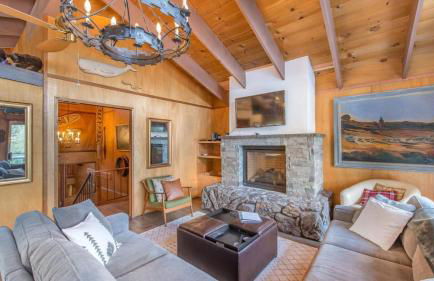 Mahogany by AvantStay Snowbird Cabin w Full Chamberlands Access - Foto 4