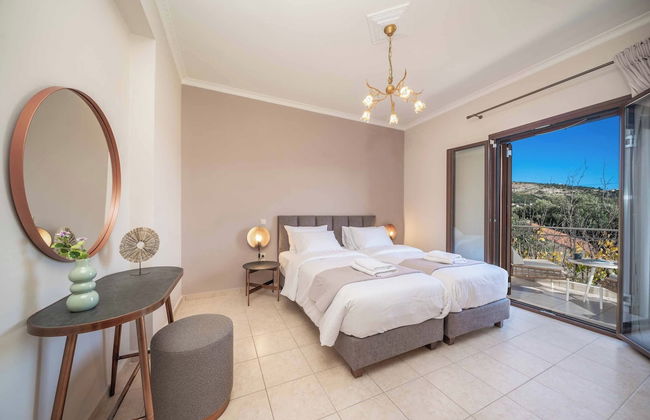 Classic Villa - Photo 43