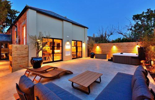 Finest Retreats - Wesleyan House - Foto 1