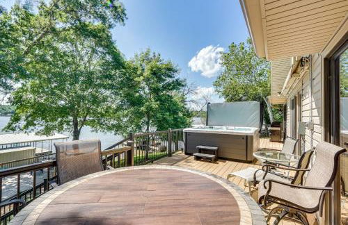 Retreat with Dock and Views in Lake of the Ozarks - Foto 24