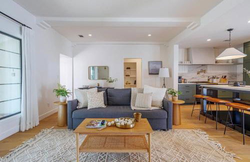 New Home Universal sleeps 18 hot tub - Foto 4