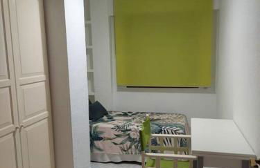 Apartamento, piscina y playa - Photo 6