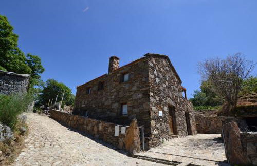 Casas de Xisto, Branda da Aveleira - Foto 1