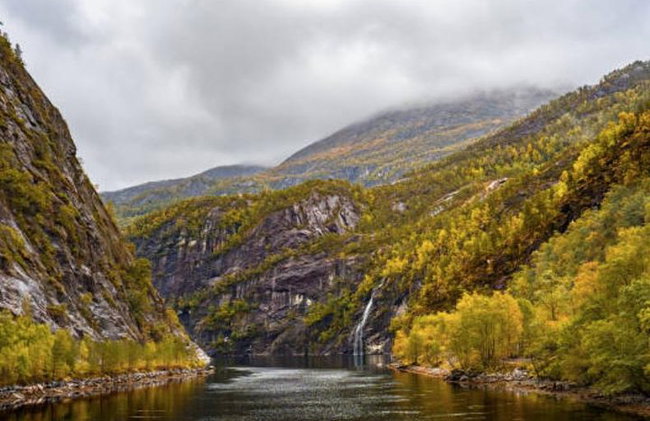Bergen: Mostraumen Fjord Cruise - Photo 3