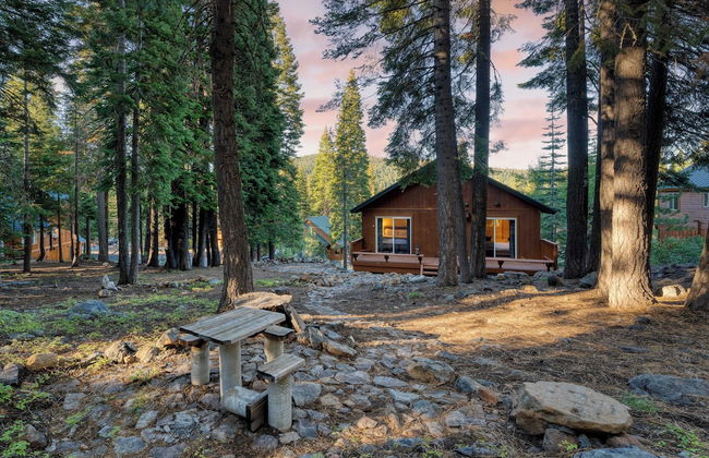 Golden Summit by Avantstay Stunning Secluded Cabin w/ Access to Tahoe Donner - Foto 26
