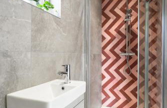 Escape Ordinary at Lily's Pad - Foto 20