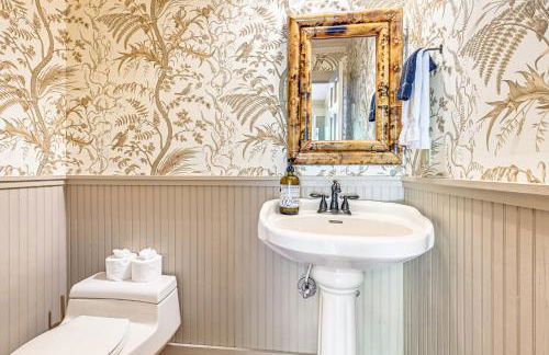 3 Mi to Crossroads Mtn-View Cottage in Cashiers - Foto 11