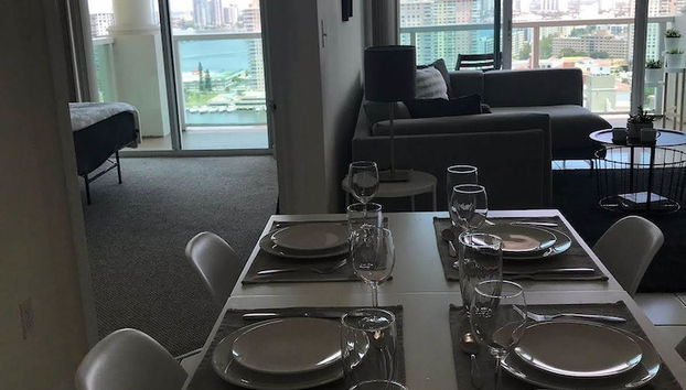 Servicio de comidas en la habitación