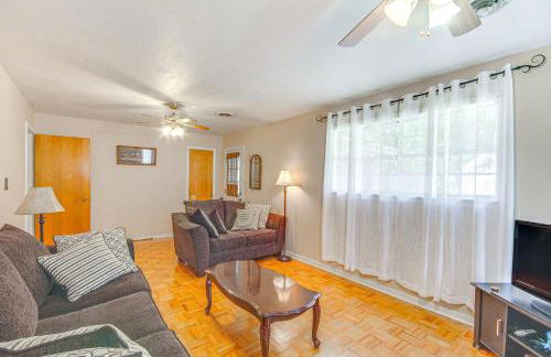 Inviting Vicksburg Home with Patio and Charcoal Grill! - Foto 5