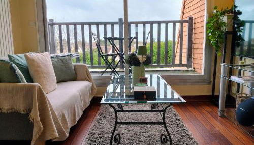 Bel appartement refait à neuf, calme et ensoleillé - Photo 4, Garden view