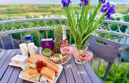 The Mermaids Watch Pendine DOG FRIENDLY with Cymru Holidays - Photo 7