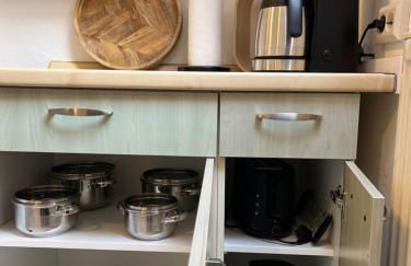 Ferienwohnung - Balkon - Netflix - Parkplatz - Kingsize-Bett - 6 Personen - Foto 15