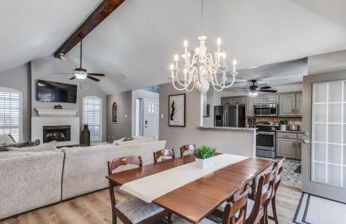 Rockwall Luxury Retreat-Pool/Spa/Patio/Gameroom - Foto 9